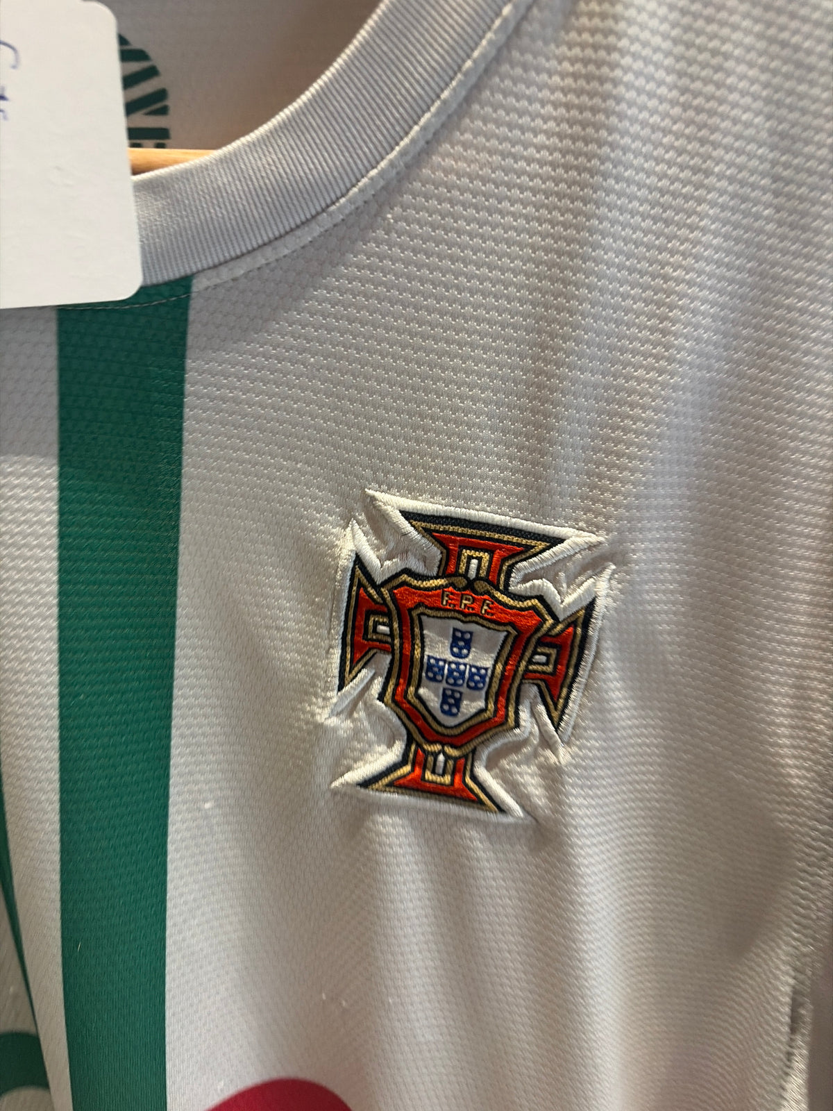 Portugal away - 2012/13 - L (7/10)