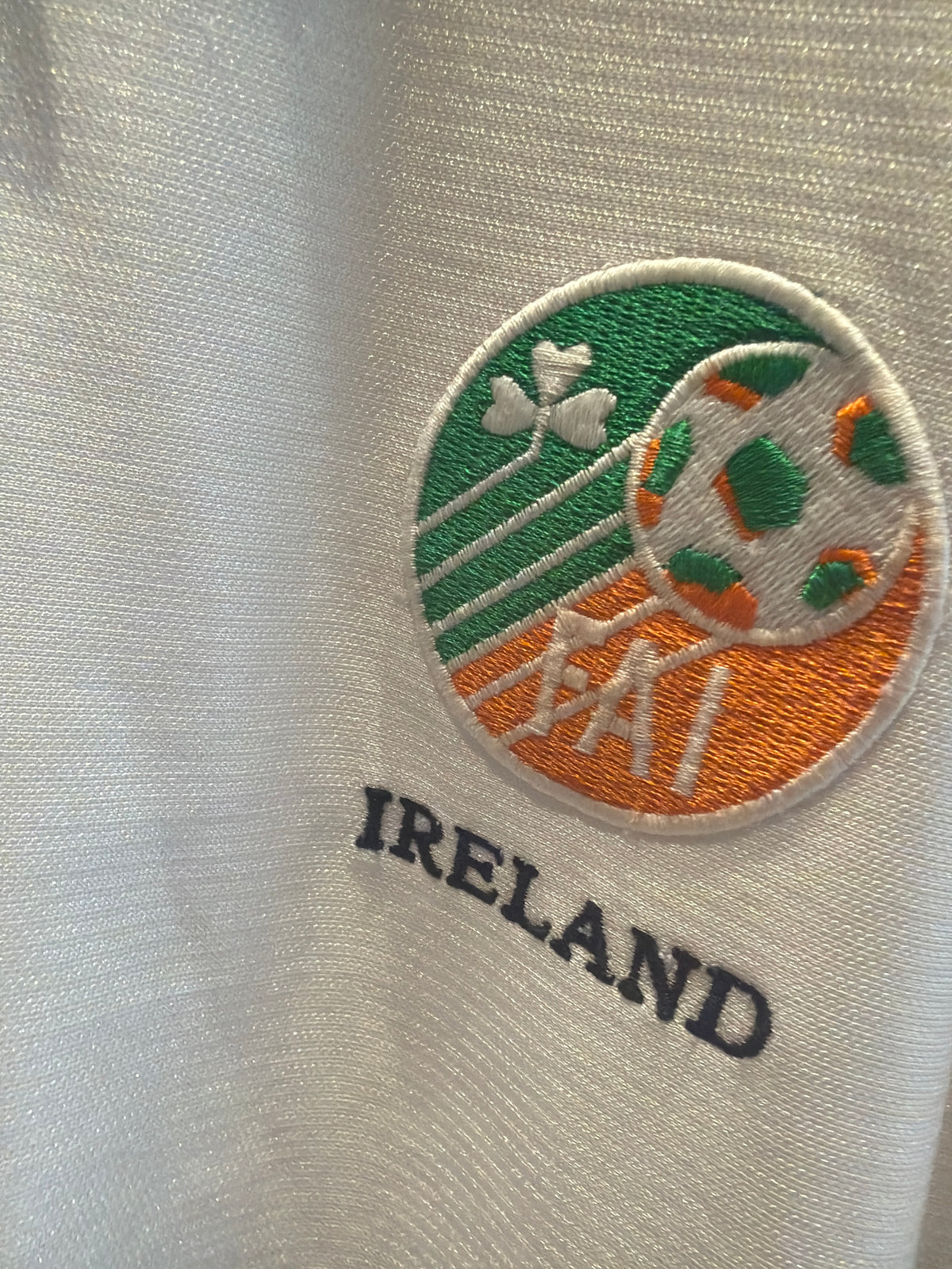 Ireland 2001-2002 Away (XL) Training Shirt 7.5/10