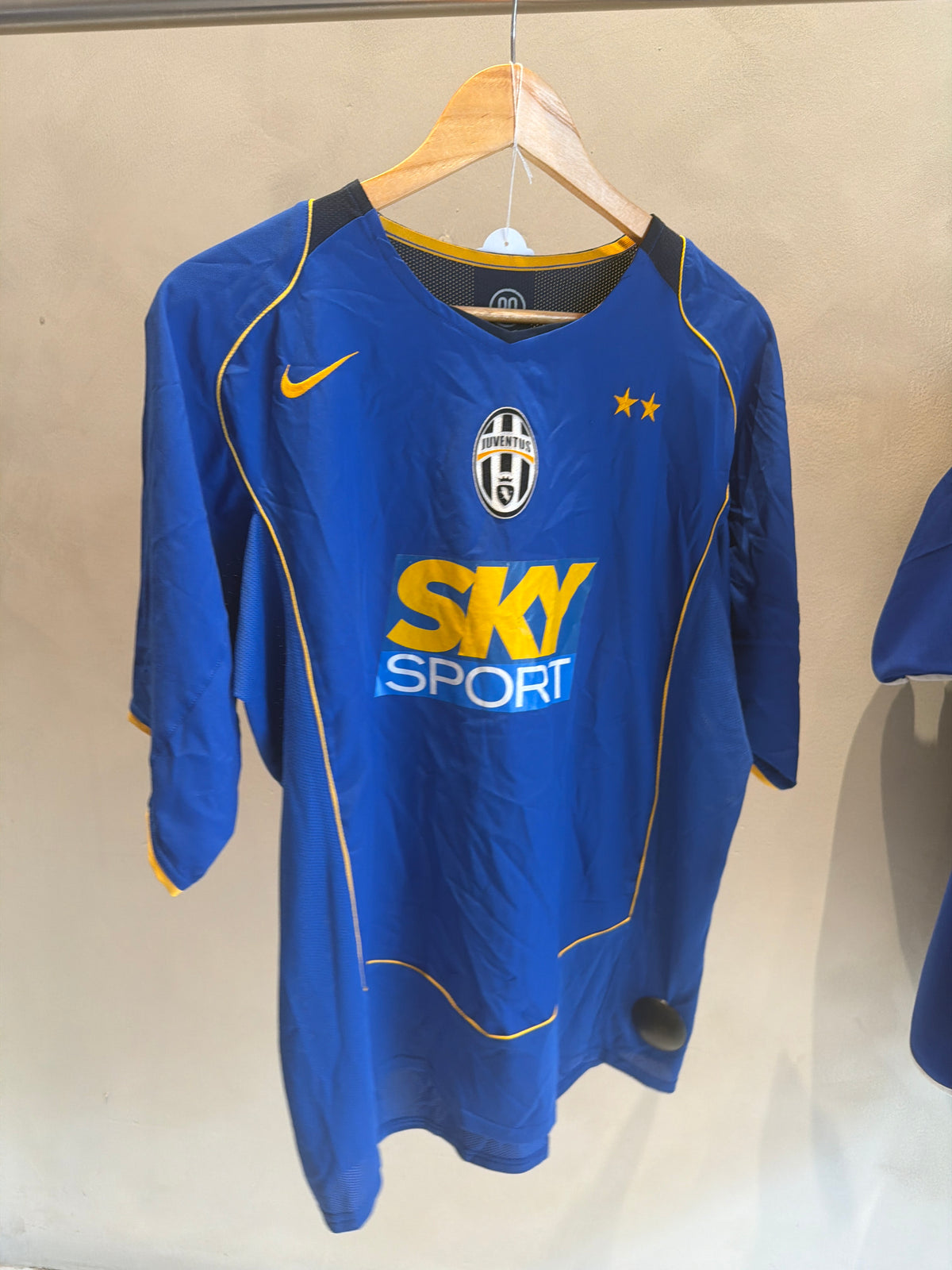 Juventus Away 2004-2005 (L) 6/10