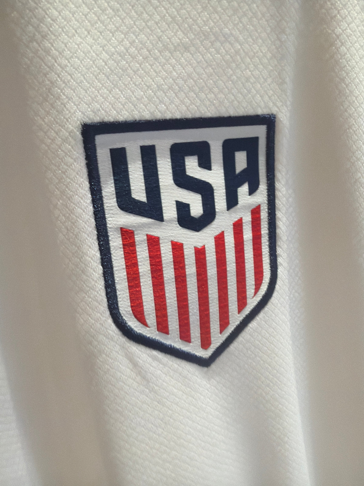 USA 2024-2026 (M) 8/10